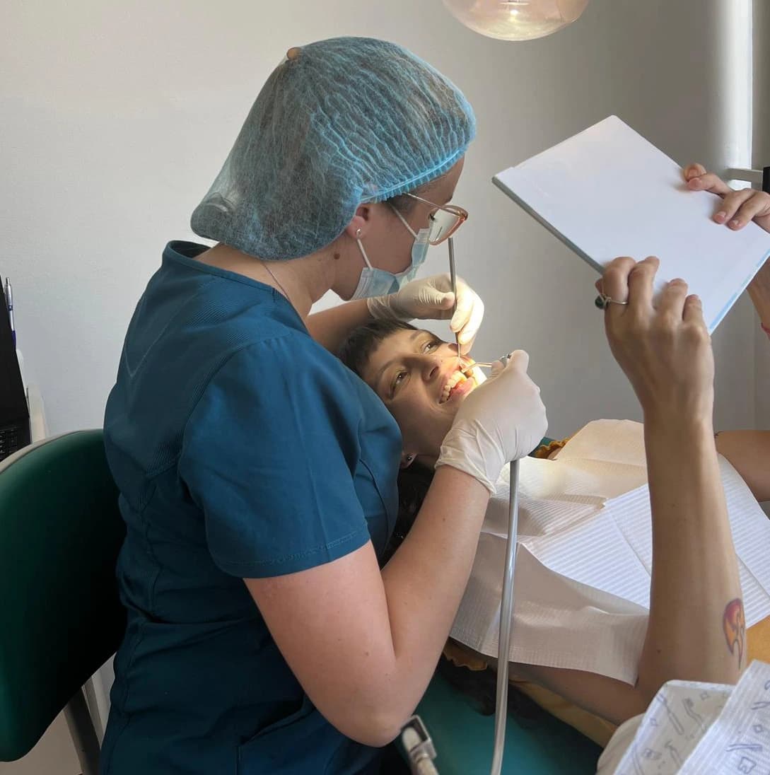 Primera consulta y evaluación odontológica